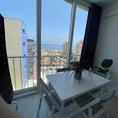 Apartamento Con Vistas Al Mar A Metros De La Playa Carihuela Soleil Lägenhet Torremolinos Exteriör bild