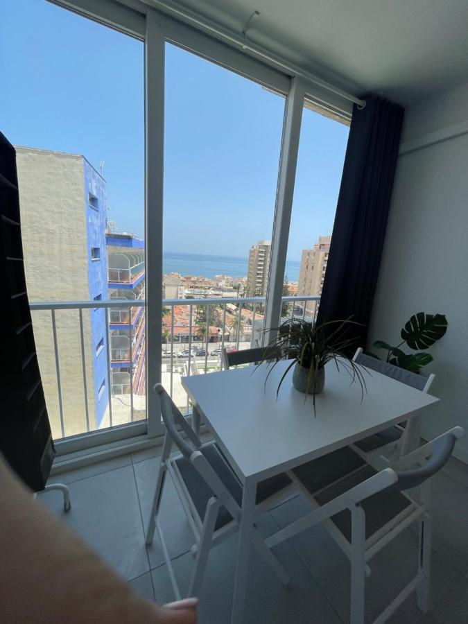 Apartamento Con Vistas Al Mar A Metros De La Playa Carihuela Soleil Lägenhet Torremolinos Exteriör bild