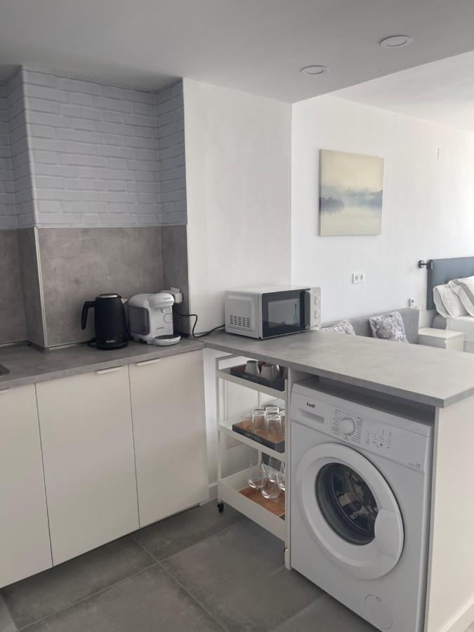 Apartamento Con Vistas Al Mar A Metros De La Playa Carihuela Soleil Lägenhet Torremolinos Exteriör bild