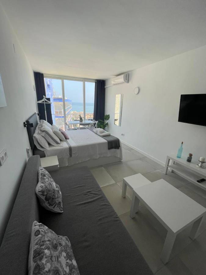 Apartamento Con Vistas Al Mar A Metros De La Playa Carihuela Soleil Lägenhet Torremolinos Exteriör bild